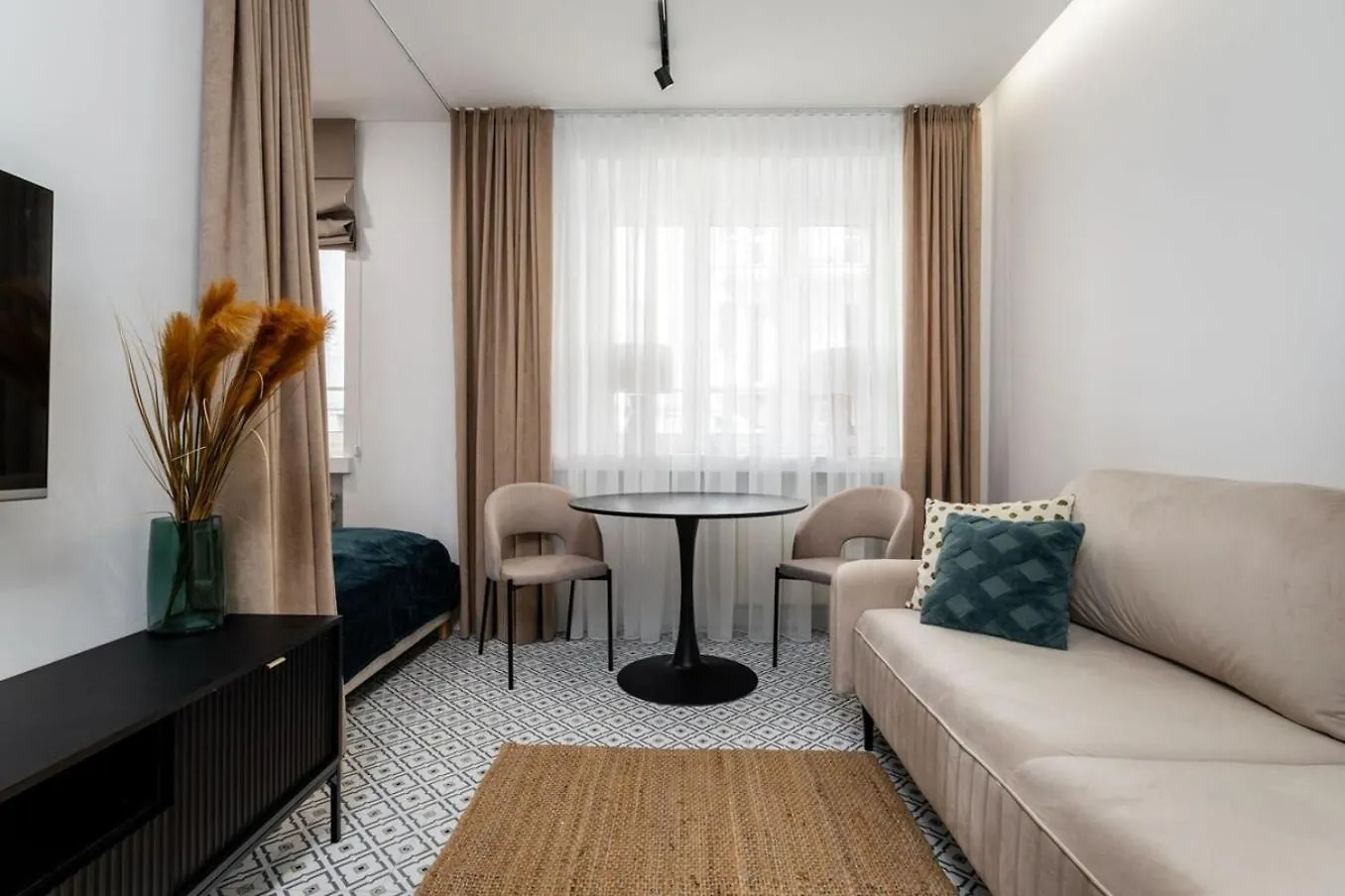 Almond Premium Apartment Poznanska Varsovia
